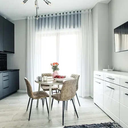 New Modern In The Old Town Appartement *