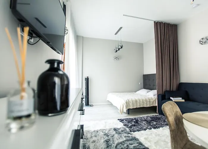 New Modern In The Old Town Appartement