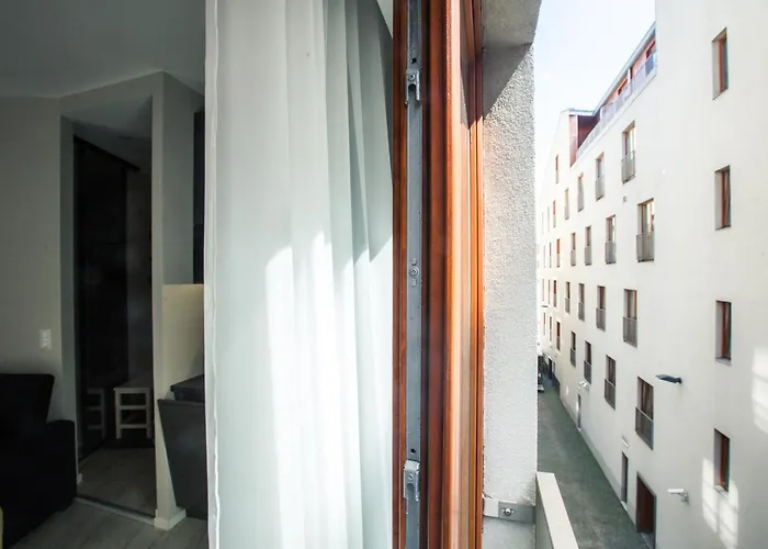 New Modern In The Old Town Appartamento *