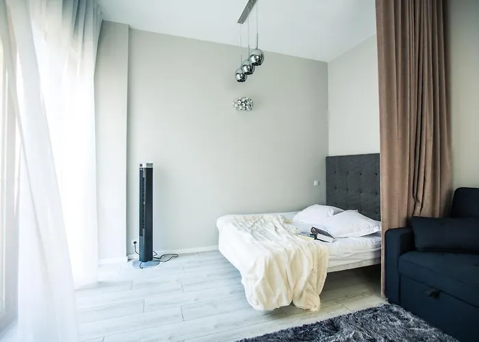 New Modern In The Old Town Appartamento