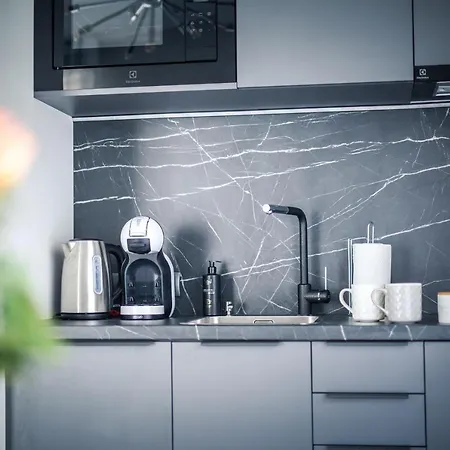 New Modern In The Old Town Ρίγα