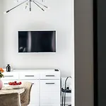 New Modern In The Old Town 公寓 *